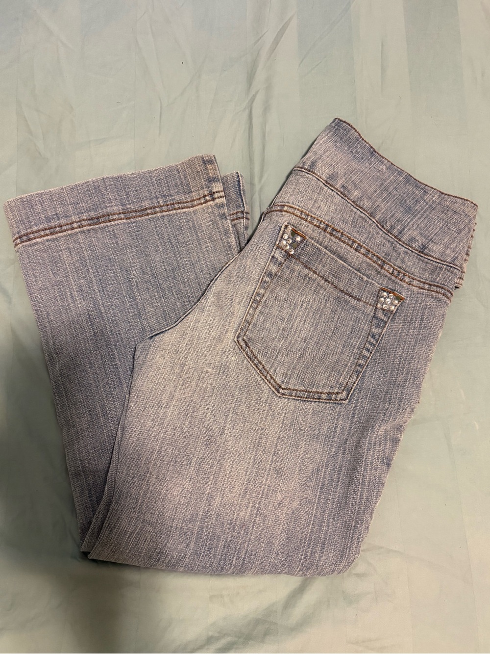 VTG Y2K Caché Low Rise Denim Capri Jeans Size 8 Wide Waistband with BLING